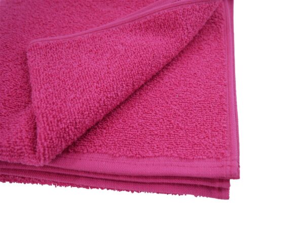 Handtuch ca. 50x90 cm, ca. 380 gm² Magenta 502616 (4).jpg