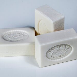 5721 Haci Sakir Saf Sabun Kernseife 1.jpg