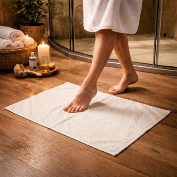 badematte 50x75 cm Weiss_2.png